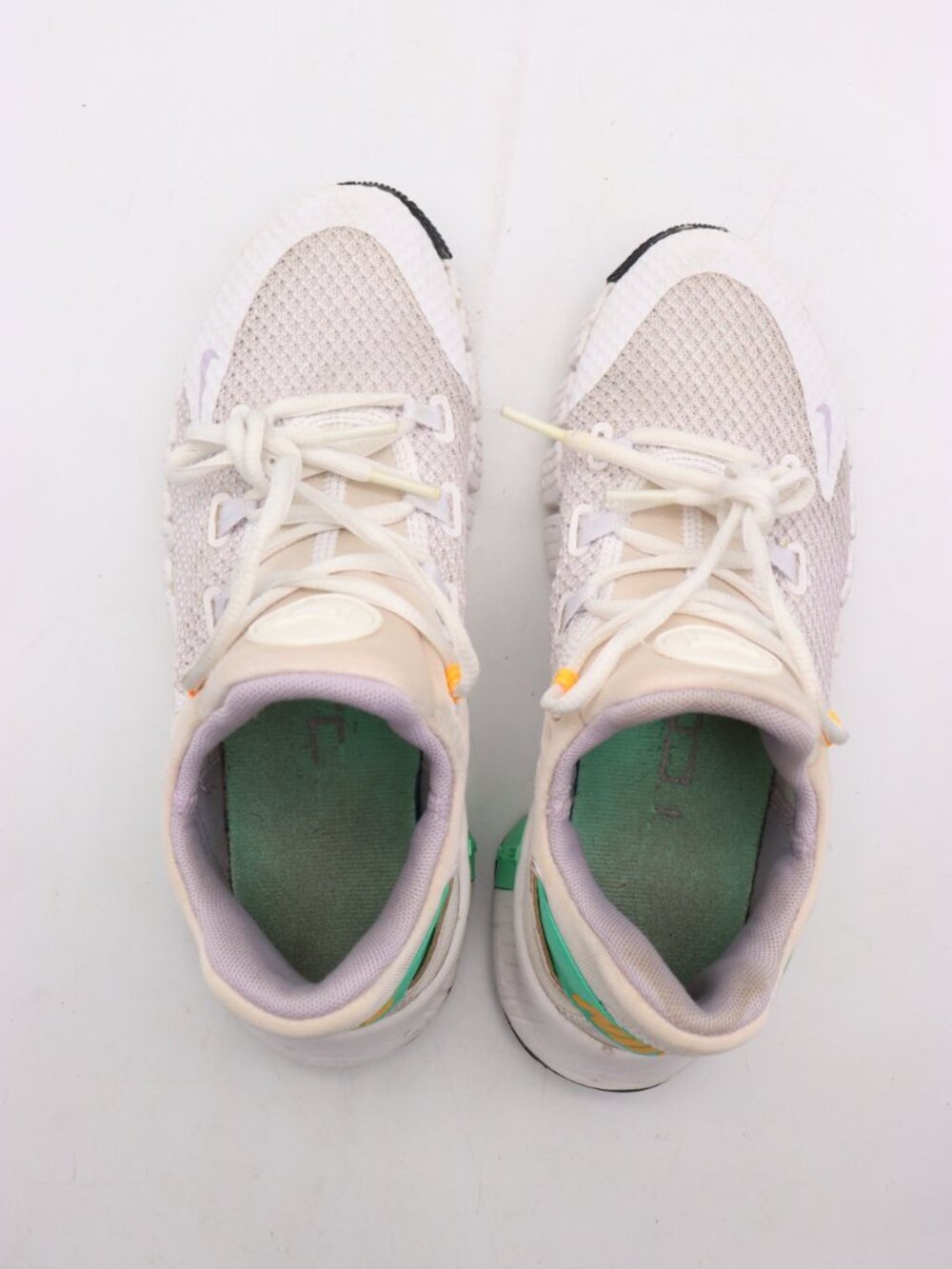 Nike Free Metcon 4 Women's 8 Running Athletic White Green Glow Sneaker CZ0596-13 - Picture 9 of 10